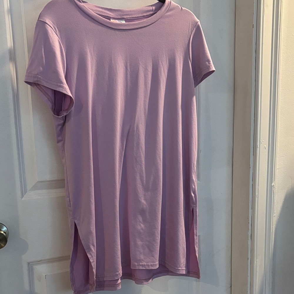 Lavender tunic Women's Top/ slide slit